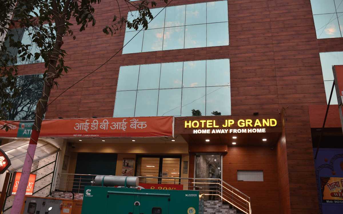 Hotel JP Grand - Exterior View